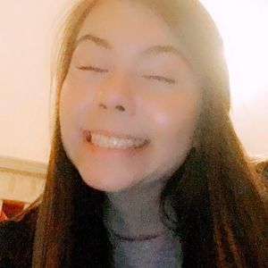 Meet your Posher, Lexie